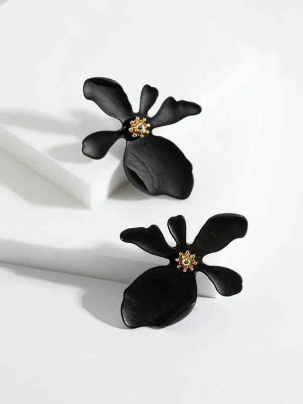 Ricki's Earrings*Abstract Flower Earrings