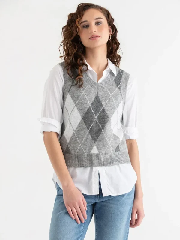 Ricki's Sweaters & Cardigans*Argyle Sweater Vest