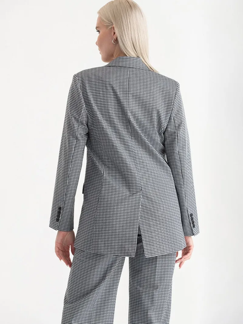 bristol_mid_length_blazer_3.webp Ricki's Blazers*Bristol Mid Length Blazer in Luxe Ponte