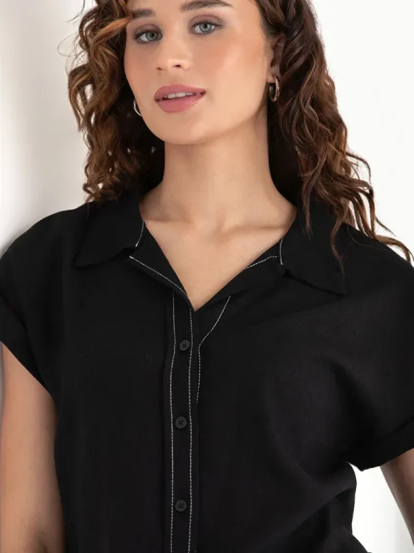 Ricki's Tees & Tanks*Classic Fit Linen Button Up Top