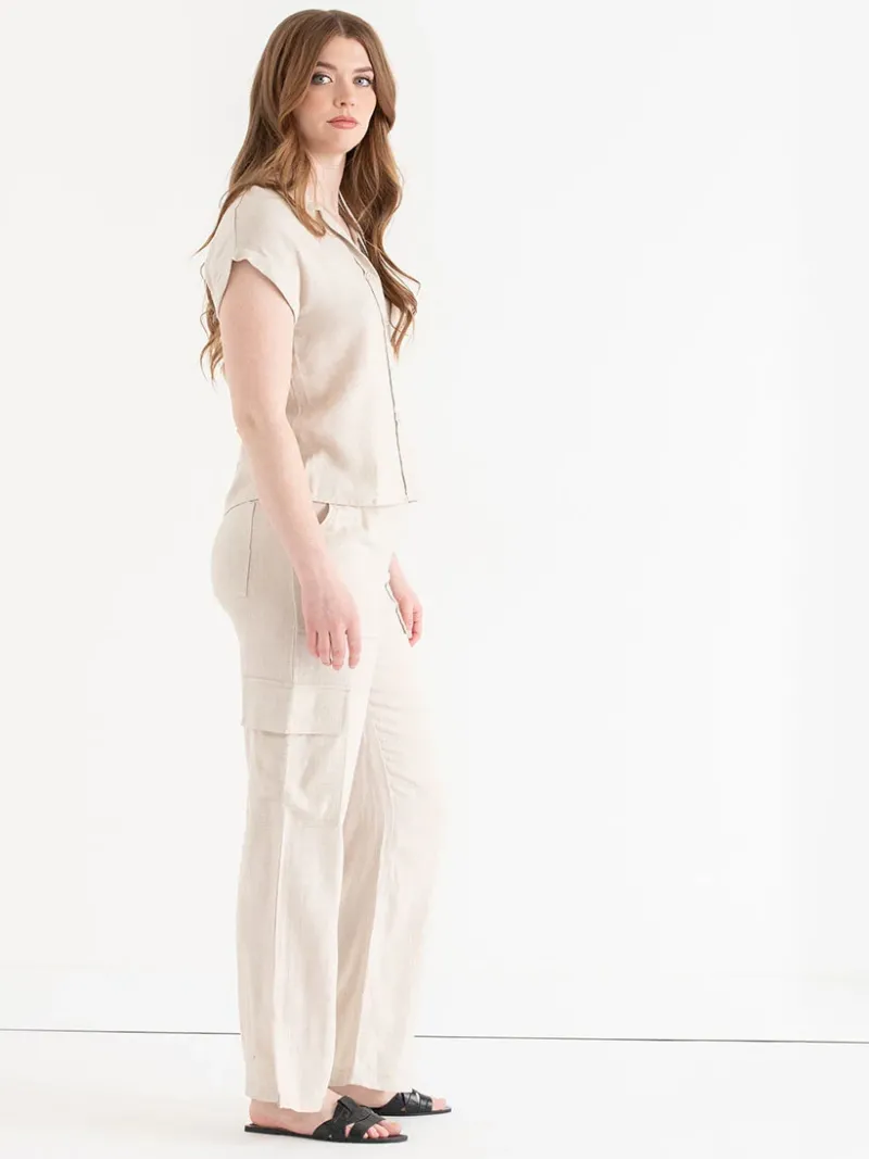 classic_fit_linen_button__5-2.webp Ricki's Tees & Tanks*Classic Fit Linen Button Up Top