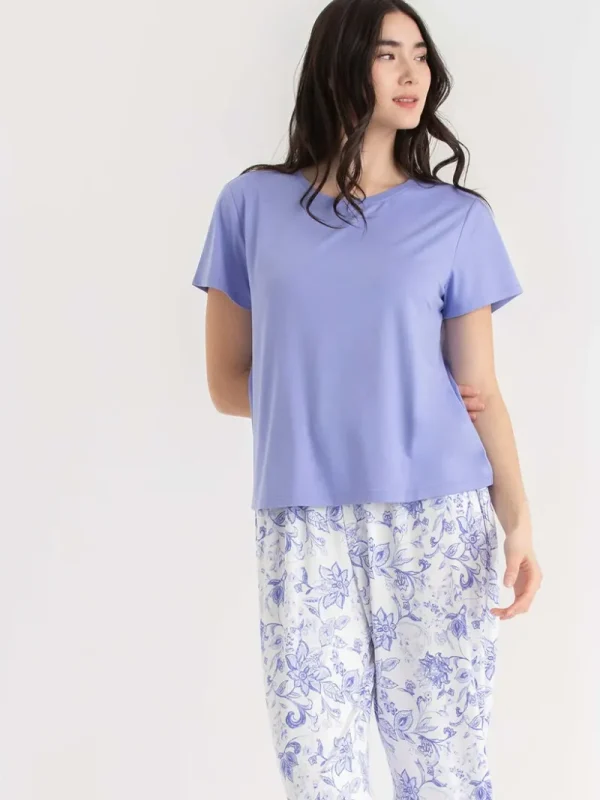 Ricki's Sleepwear*Crew Neck T-Shirt with Pants Sleepset