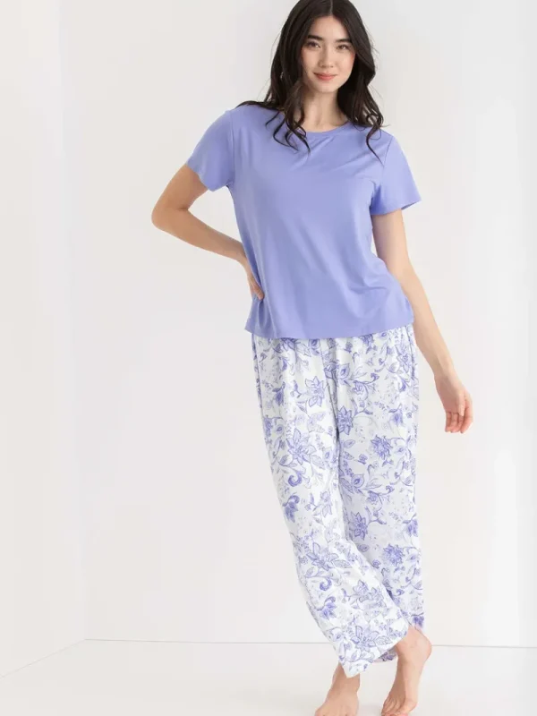 Ricki's Sleepwear*Crew Neck T-Shirt with Pants Sleepset