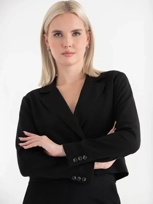 Ricki's Blazers*Crop Blazer in Crepe