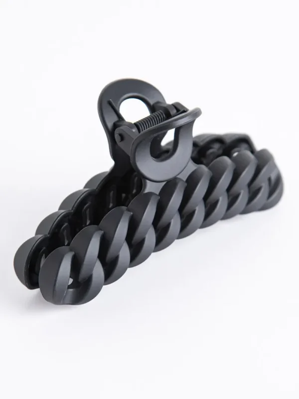 Ricki's Hair Accessories*Curb Chain Hair Claw