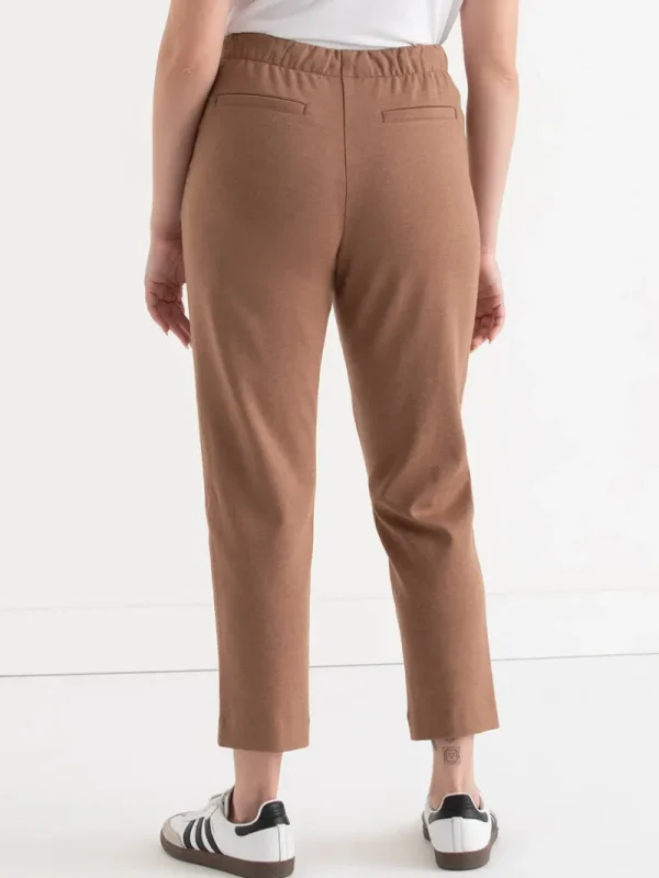 Ricki's Pants*Double Knit Tapered Leg Ankle Pant