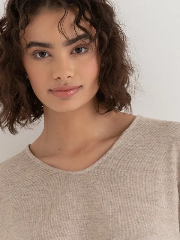 Ricki's Tees & Tanks*Easy V-Neck Hacci Knit Top