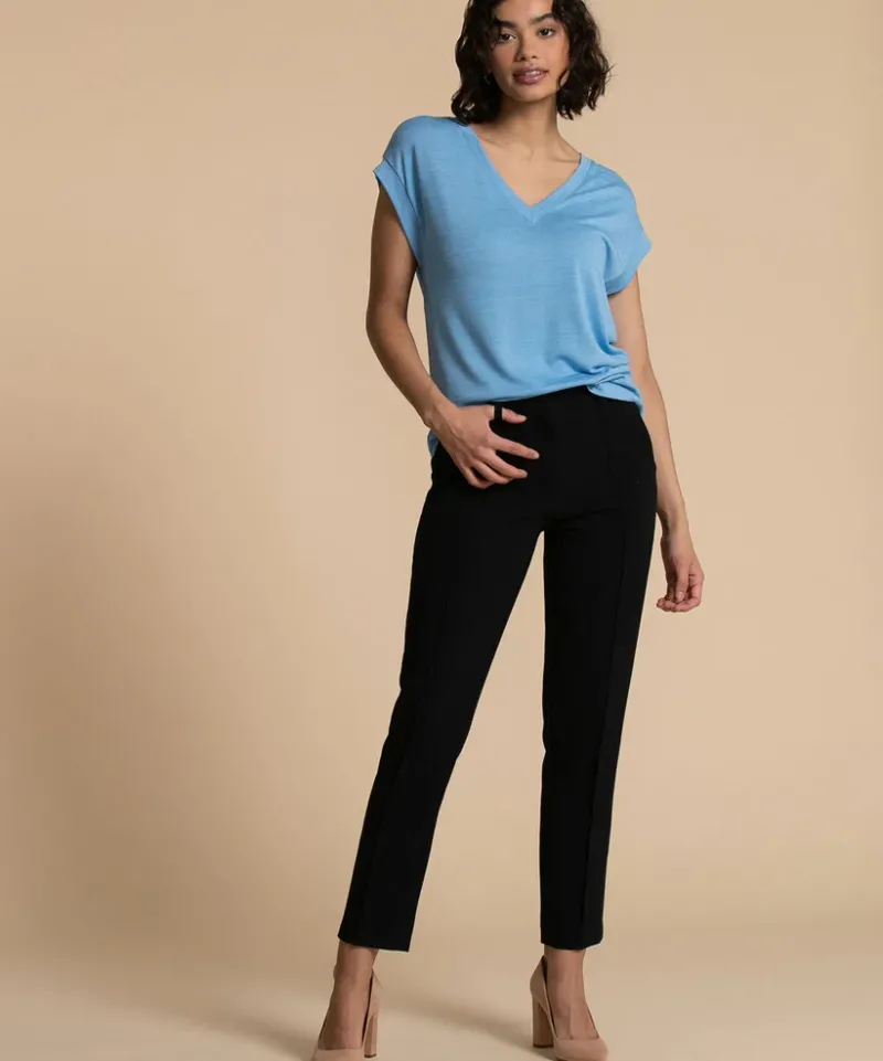 extend_vneck_hacci_tshirt_1-1.webp Ricki's Tees & Tanks*Extend V-Neck Hacci T-Shirt