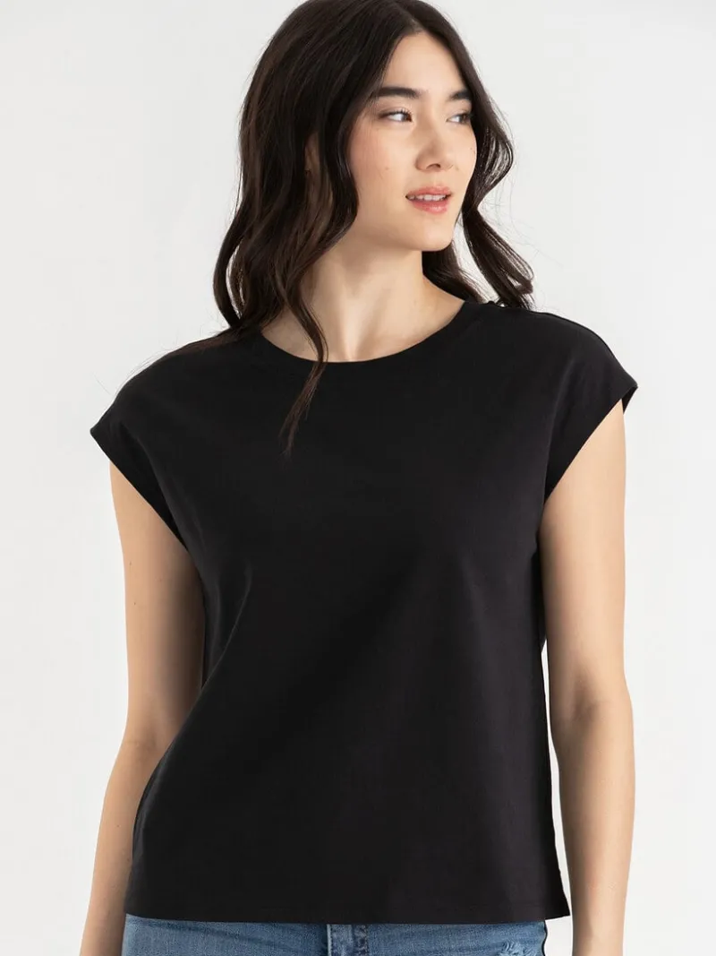 extended_sleeve_tee_2-1.webp Ricki's Tees & Tanks*Extended Sleeve Tee