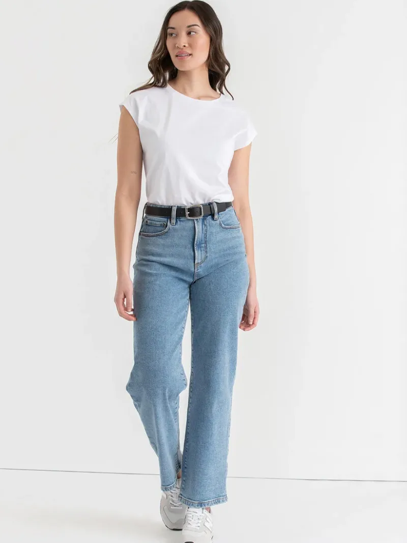 extended_sleeve_tee_3-2.webp Ricki's Tees & Tanks*Extended Sleeve Tee