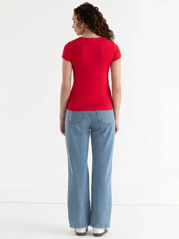 Ricki's Tees & Tanks*Fitted Tee