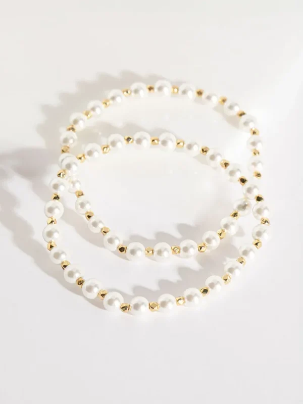 Ricki's Bracelets*Metal & Pearl Bracelets