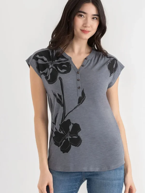 Ricki's Tees & Tanks*Henley T-Shirt