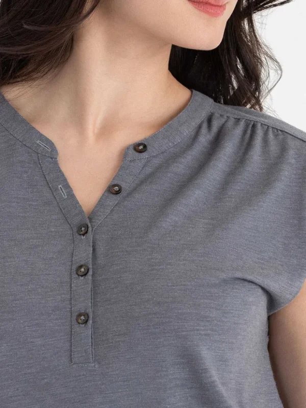 Ricki's Tees & Tanks*Henley T-Shirt