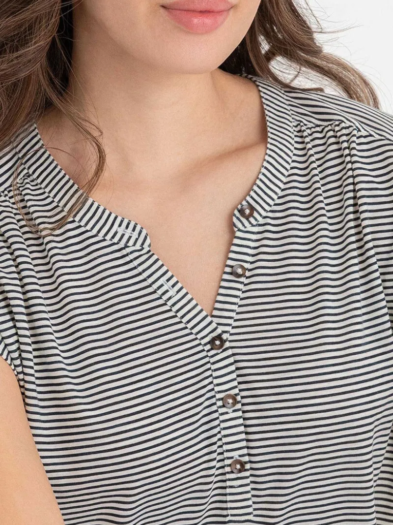 henley_tshirt_4-7.webp Ricki's Tees & Tanks*Henley T-Shirt