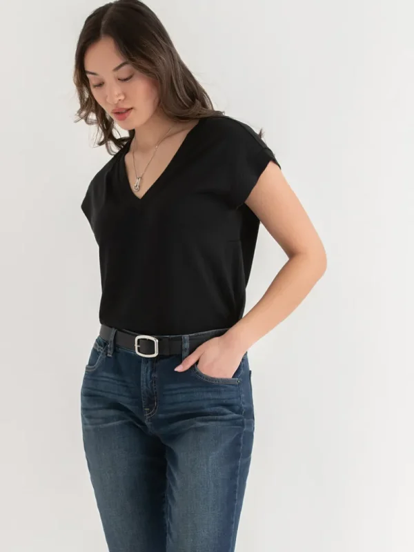 Ricki's Tees & Tanks*Holly V-Neck Hacci Top