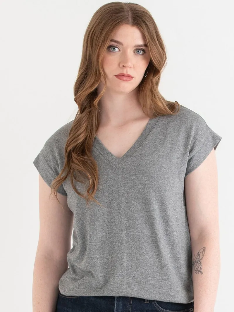 holly_vneck_hacci_top_2-6.webp Ricki's Tees & Tanks*Holly V-Neck Hacci Top