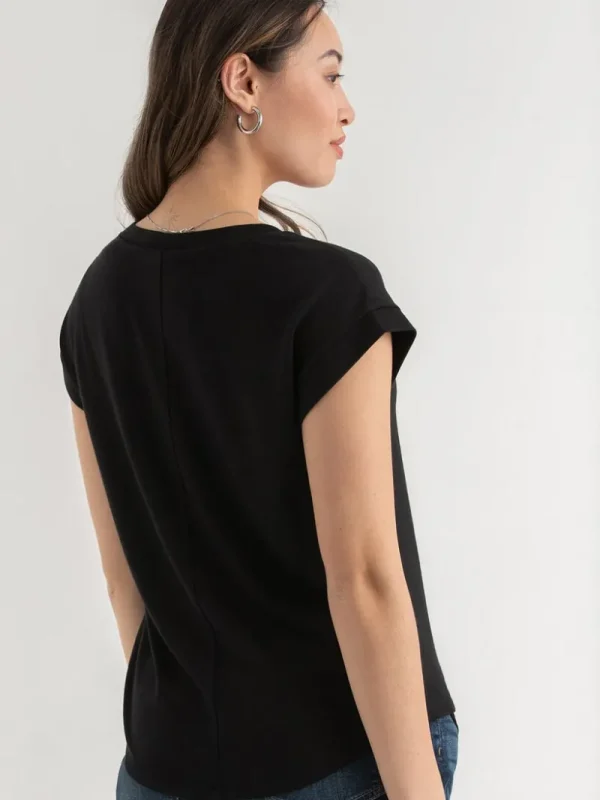 Ricki's Tees & Tanks*Holly V-Neck Hacci Top