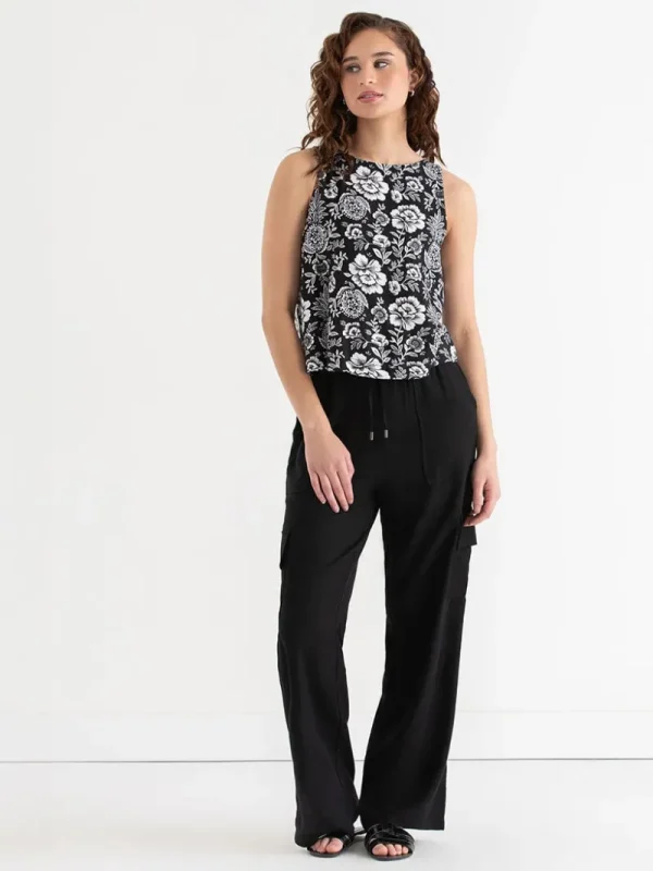 Ricki's Tees & Tanks*Linen Tank with Back Buttons