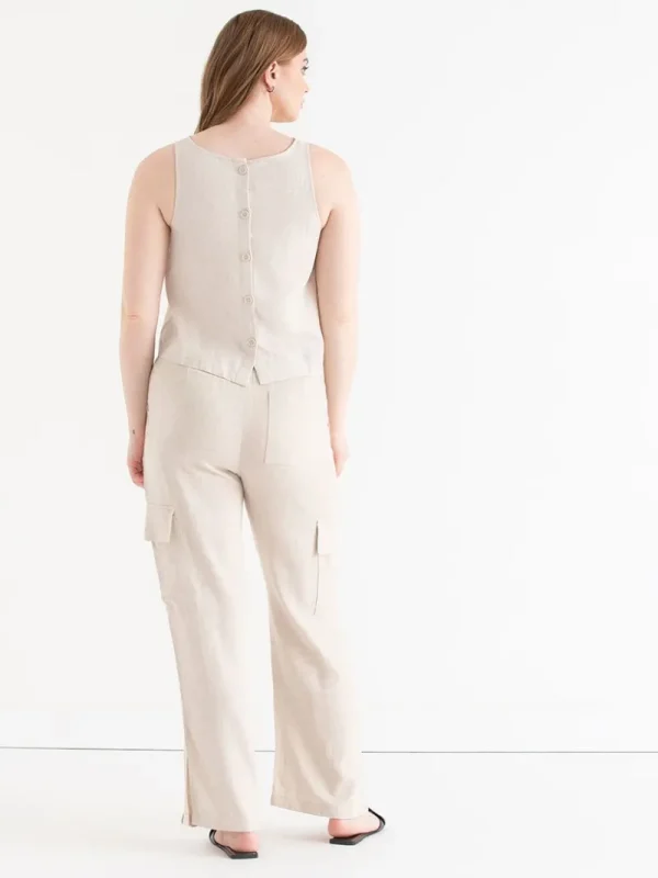 Ricki's Tees & Tanks*Linen Tank with Back Buttons