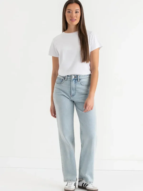 Ricki's Jeans*Lucy Straight Jeans