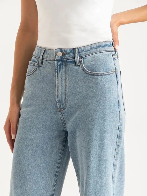 Ricki's Jeans*Lucy Straight Jeans