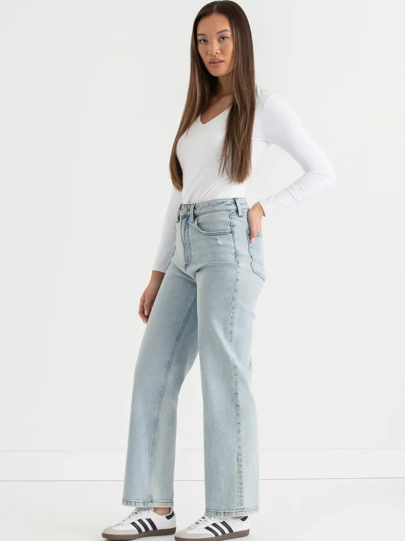 lucy_straight_jeans_2.webp Ricki's Jeans*Lucy Straight Jeans