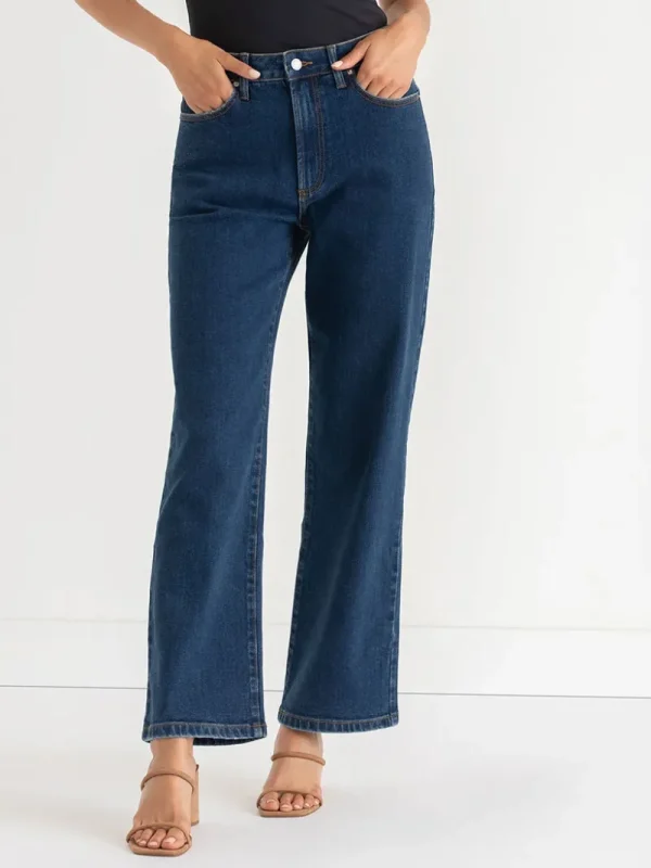 Ricki's Jeans*Lucy Straight Jeans