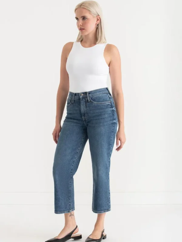 Ricki's Jeans*Lucy Straight Leg Cropped Jeans