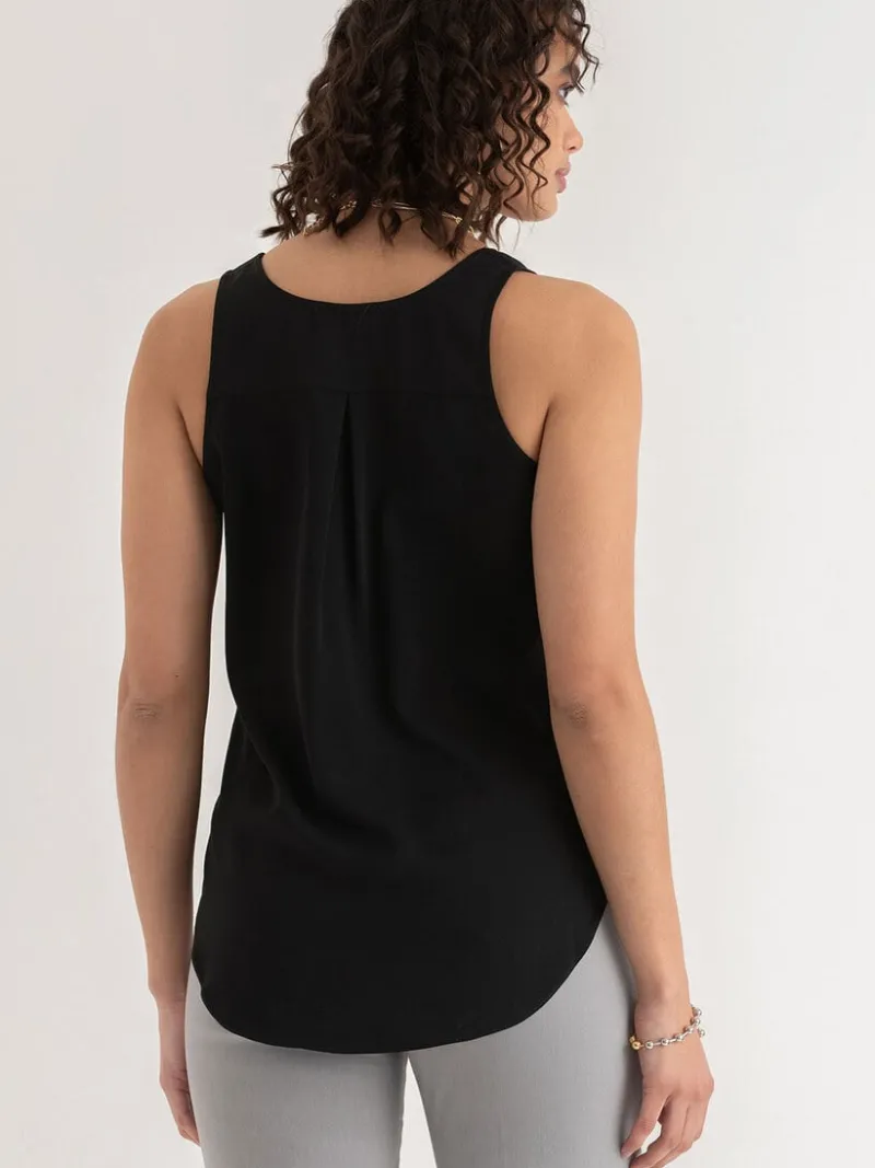 lyla_sleeveless_blouse_4-2.webp Ricki's Shirts & Blouses*Lyla Sleeveless Blouse