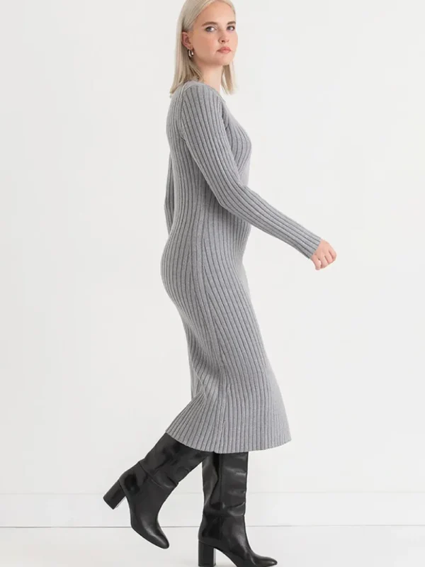 Ricki's Maxi & Midi Dresses*Maxi Sweater Dress