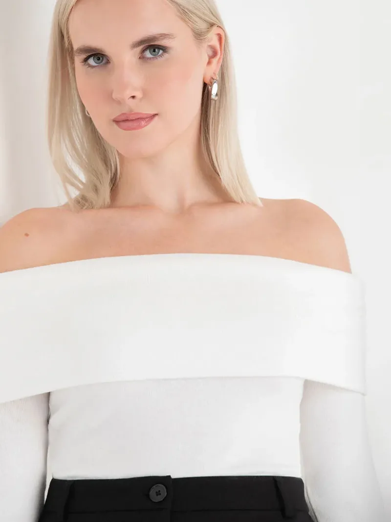 off_the_shoulder_hacci_to_4-3.webp Ricki's Tees & Tanks*Off the Shoulder Hacci Top