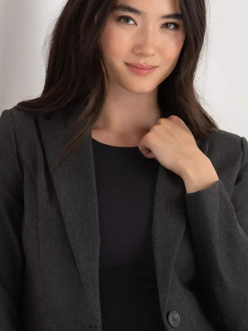 oxford_classic_suit_blaze_2-2.webp Ricki's Blazers*Oxford Classic Suit Blazer in Luxe Ponte