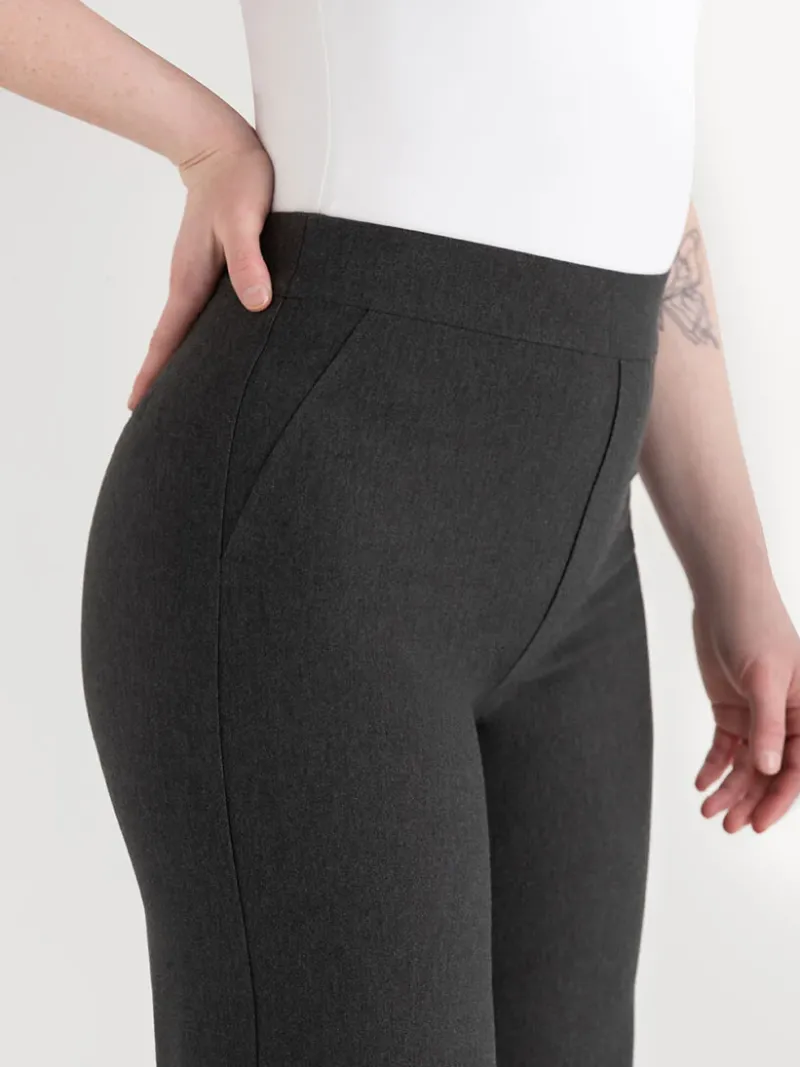 paulie_trouser_in_luxe_po_5-3.webp Ricki's Pants*Paulie Trouser in Luxe Ponte