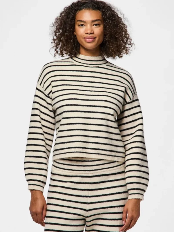 Ricki's Sweaters & Cardigans*Penna High Neck Knit Sweater | PIECES