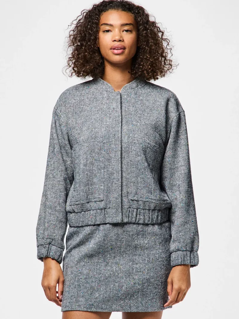 polly_bomber_jacket__piec_0.webp Ricki's Coats & Jackets*Polly Bomber Jacket | PIECES