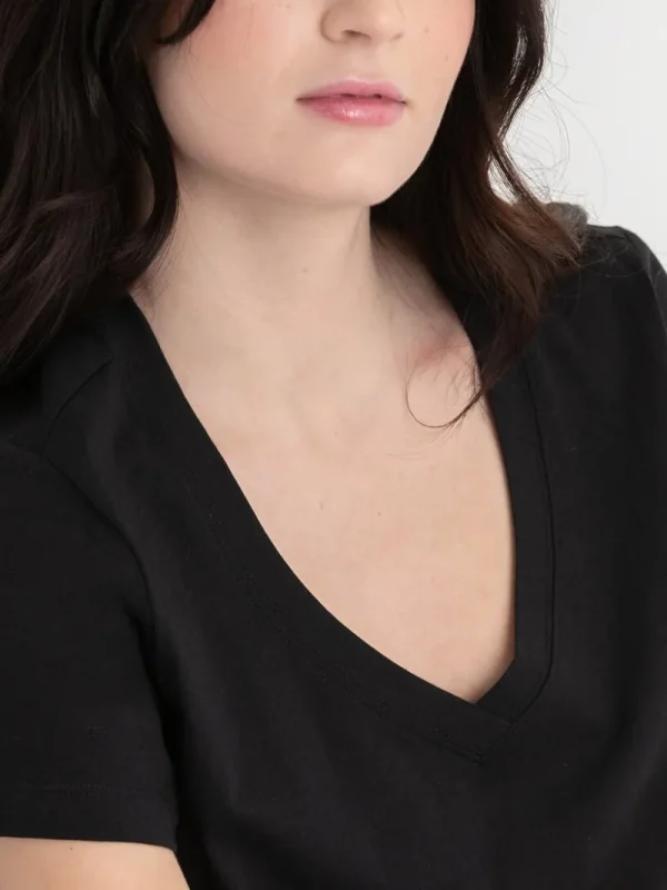 Ricki's Tees & Tanks*Relaxed V-Neck Tee