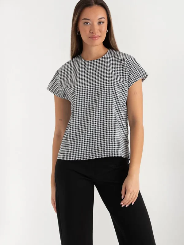 Ricki's Shirts & Blouses*Scoop Cap Sleeve Top