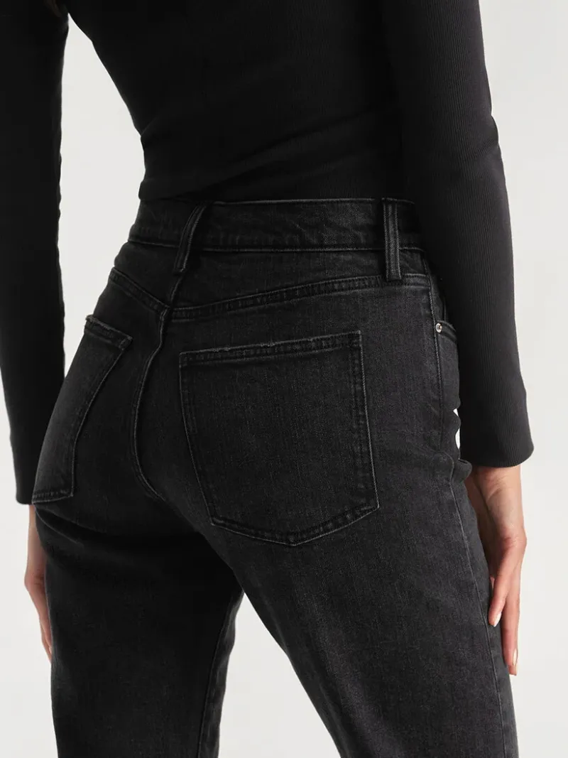 sloane_straight_ankle_jea_1-4.webp Ricki's Jeans*Sloane Straight Ankle Jeans