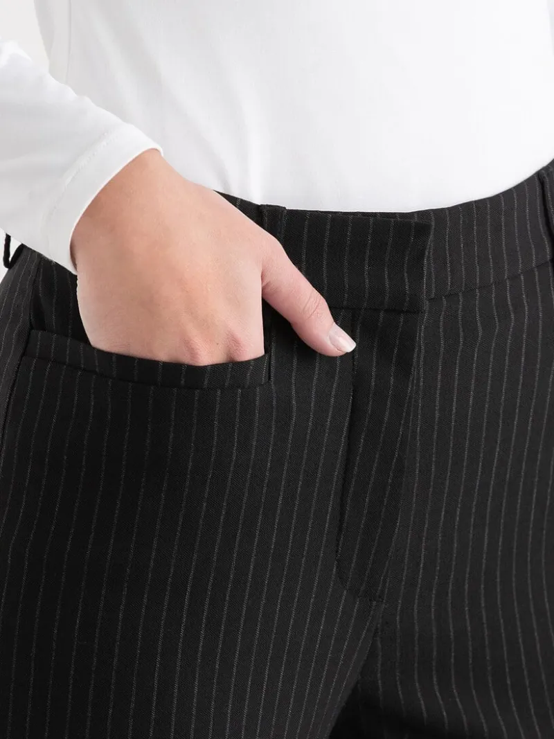 spencer_straight_pant_in__2.webp Ricki's Pants*Spencer Straight Pant in Patterned Microtwill