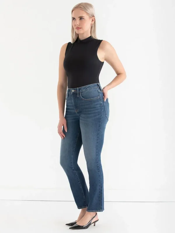 Ricki's Jeans*Stevie High Rise Straight Leg Jeans