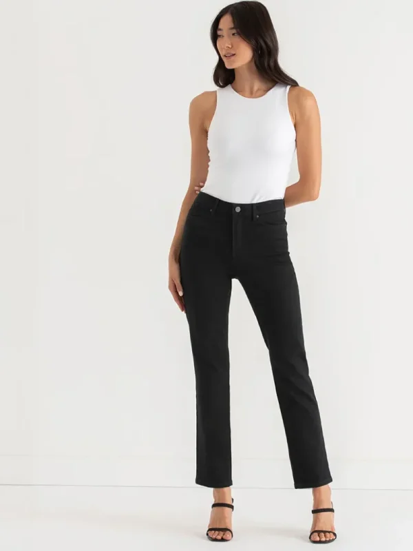 Ricki's Jeans*Stevie Straight Leg Jeans