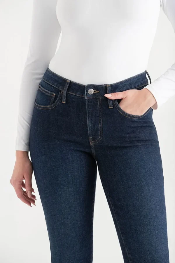 Ricki's Jeans*Stevie Straight Mid Rise Jeans