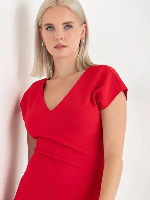 Ricki's Maxi & Midi Dresses*Venus Fitted Midi Dress in Iconic Crepe