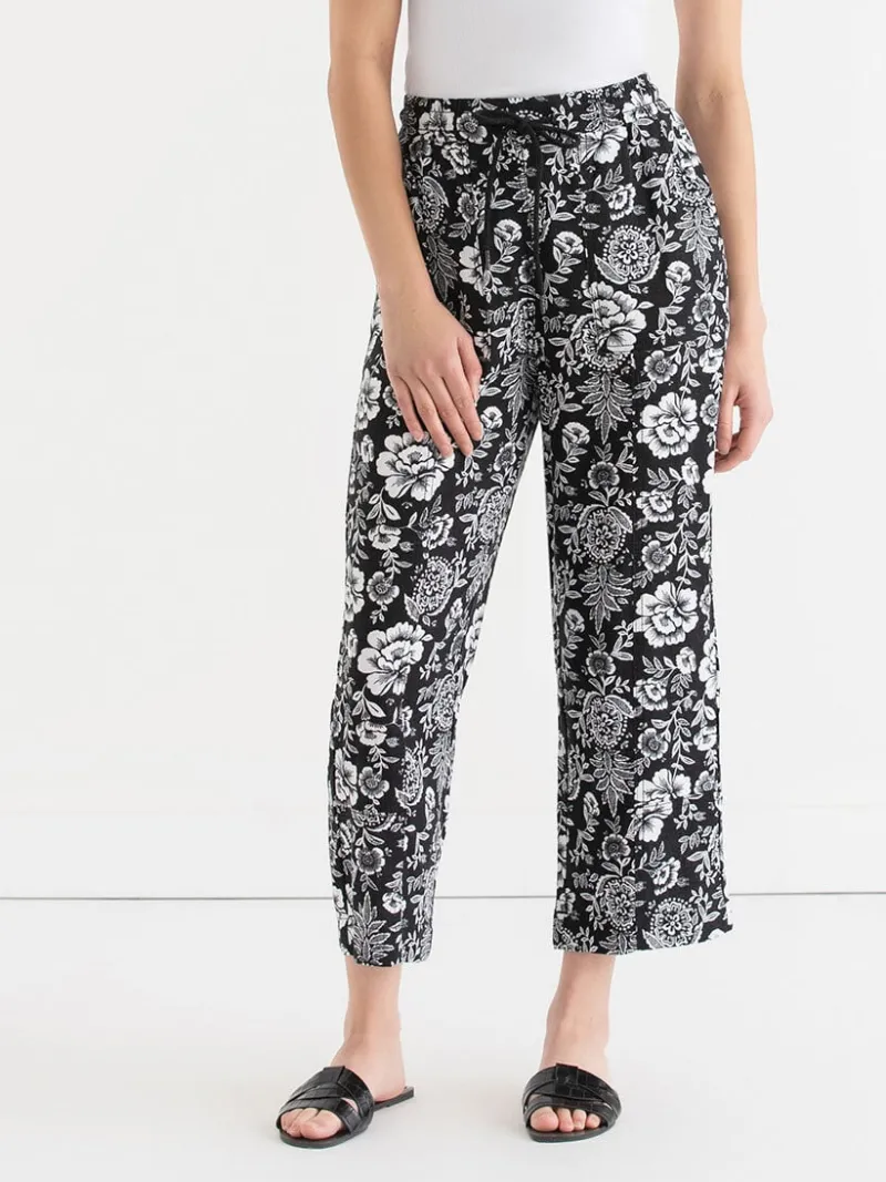 viscose_linen_pullon_crop_4.webp Ricki's Pants*Viscose Linen Pull-On Cropped Pant