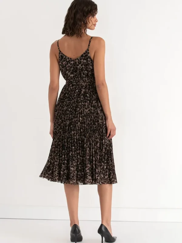 Ricki's Maxi & Midi Dresses*V-Neck Pleated Skirt Midi Dress