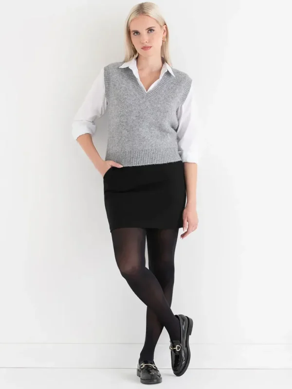 Ricki's Sweaters & Cardigans*V-Neck Sweater Vest