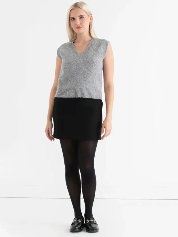 Ricki's Sweaters & Cardigans*V-Neck Sweater Vest