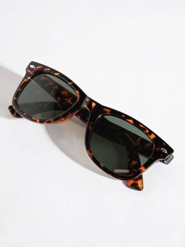 Ricki's Sunglasses*Wayfarer Frame Sunglasses with Case