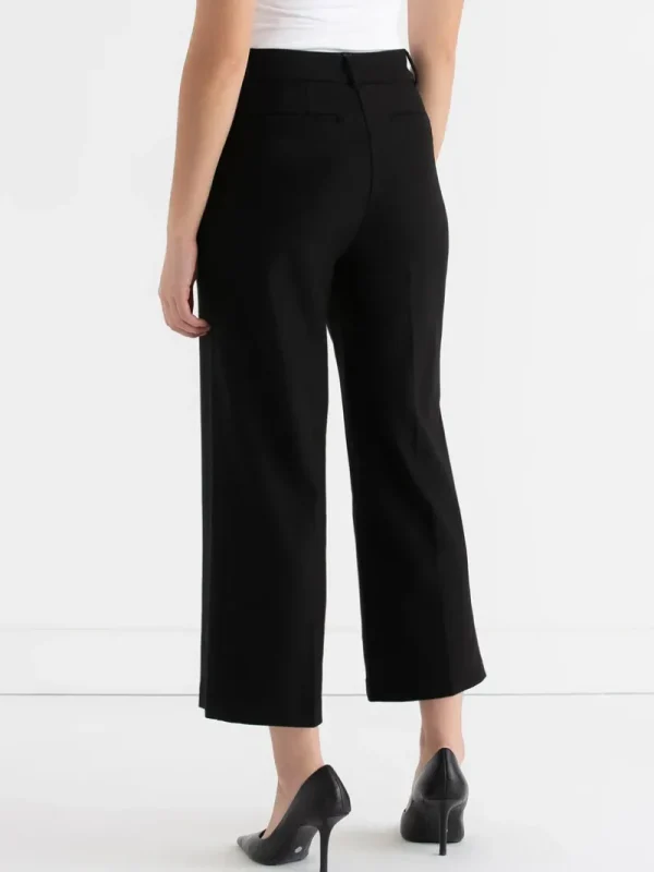 Ricki's Pants | Crops & Capris*Weslee Wide Crop Pant in Luxe Ponte